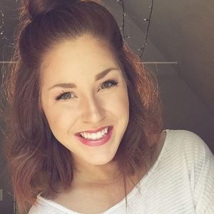 Meet your Posher, Abigail